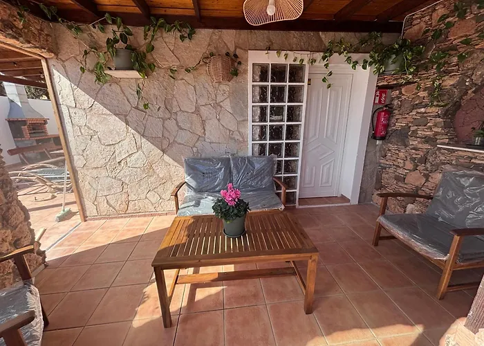 La Casita De Piedra *