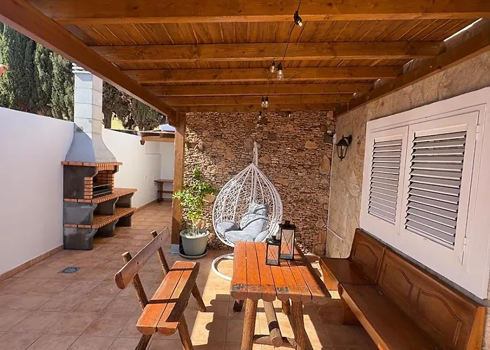 La Casita De Piedra * Tuineje