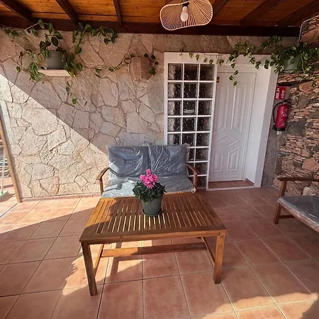 La Casita De Piedra *